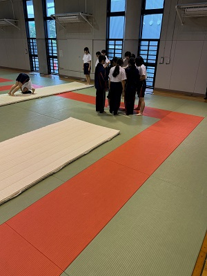 061025　エンジョイスポーツ　器械体操03